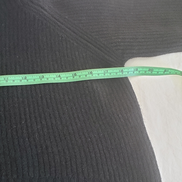 Wilfred high-low turtleneck - Picture 3 of 3